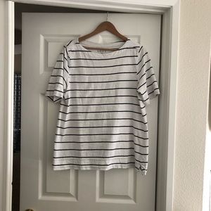 Loft ballet neck tee. EUC